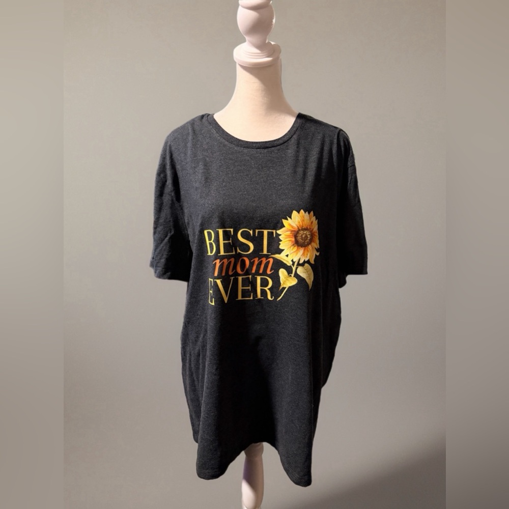 Handmade Goodfellow &‎ Co Black 'Best Mom Ever' Sunflower Tee